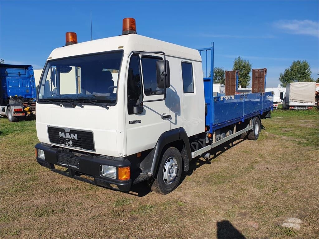 MAN 12.224 - Doka Trailer