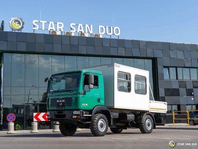 MAN TGM 13.240 4x4 BL Double Cab Camper BUS