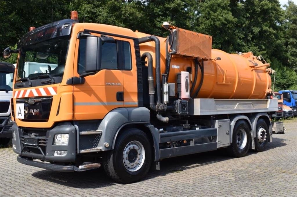 MAN TGS 26.440 - Vacuum truck