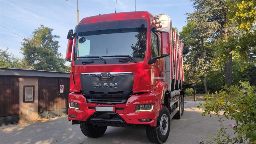 MAN TGS 33.520