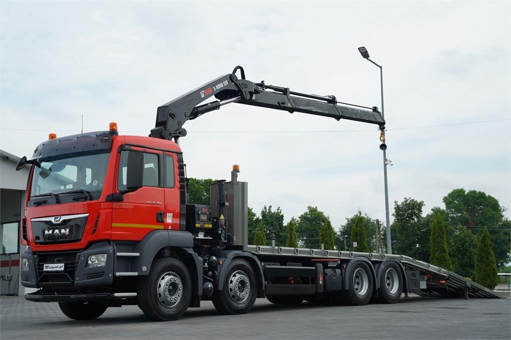 MAN TGS 35.360 / 8x2-4 / LAWETA + HDS HIAB 228 E-2 / O