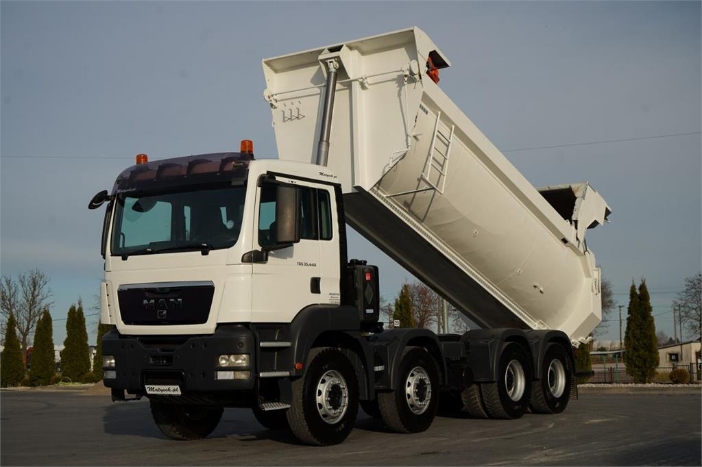MAN TGS 35.440 / 8X4 / WYWROTKA TYLNOZSYPOWA / HYDROKL