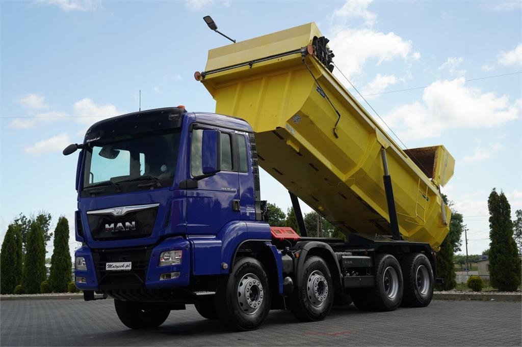 MAN TGS 35.460 / 8x4 / REAR TIPPER / HYDRAULIC FLAP /