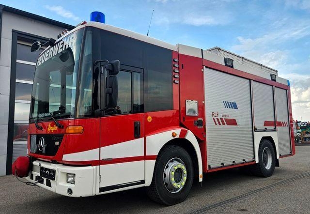 Camion de pompiers Mercedes-Benz 1829 — occasion 2009