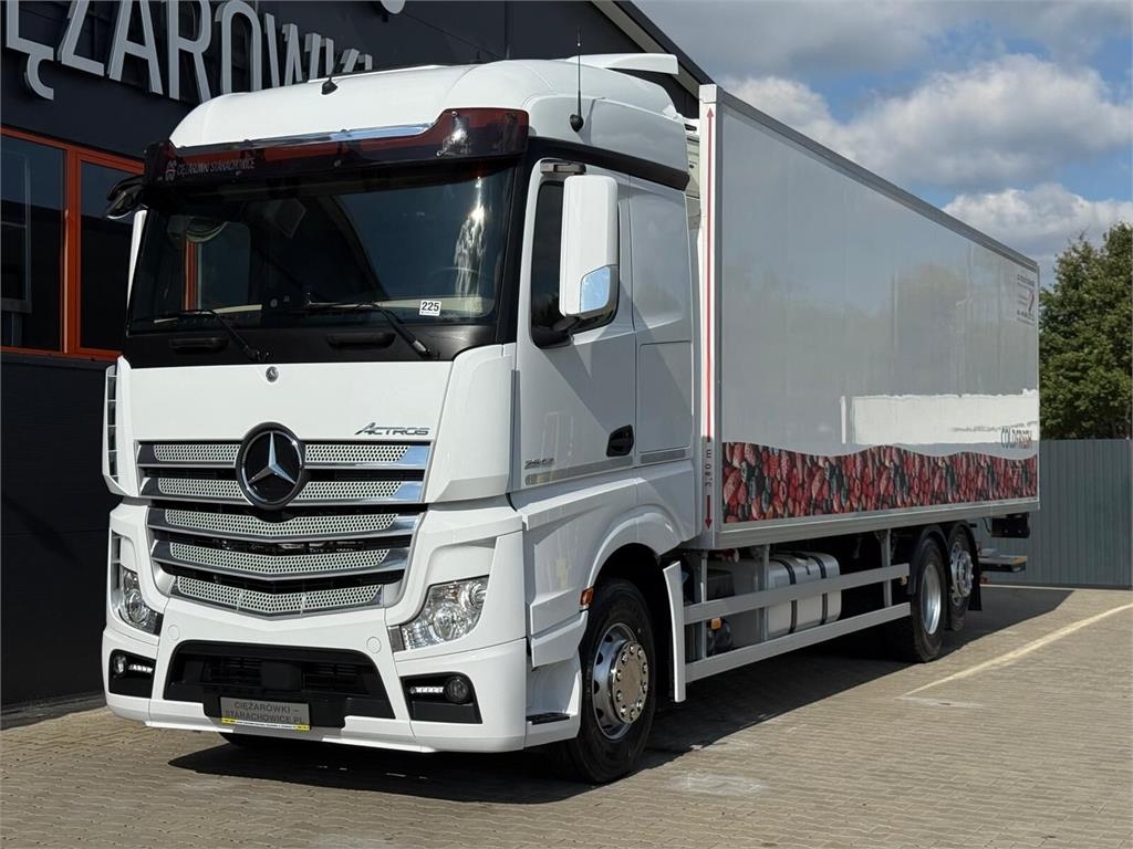 Mercedes-Benz Actros 2542