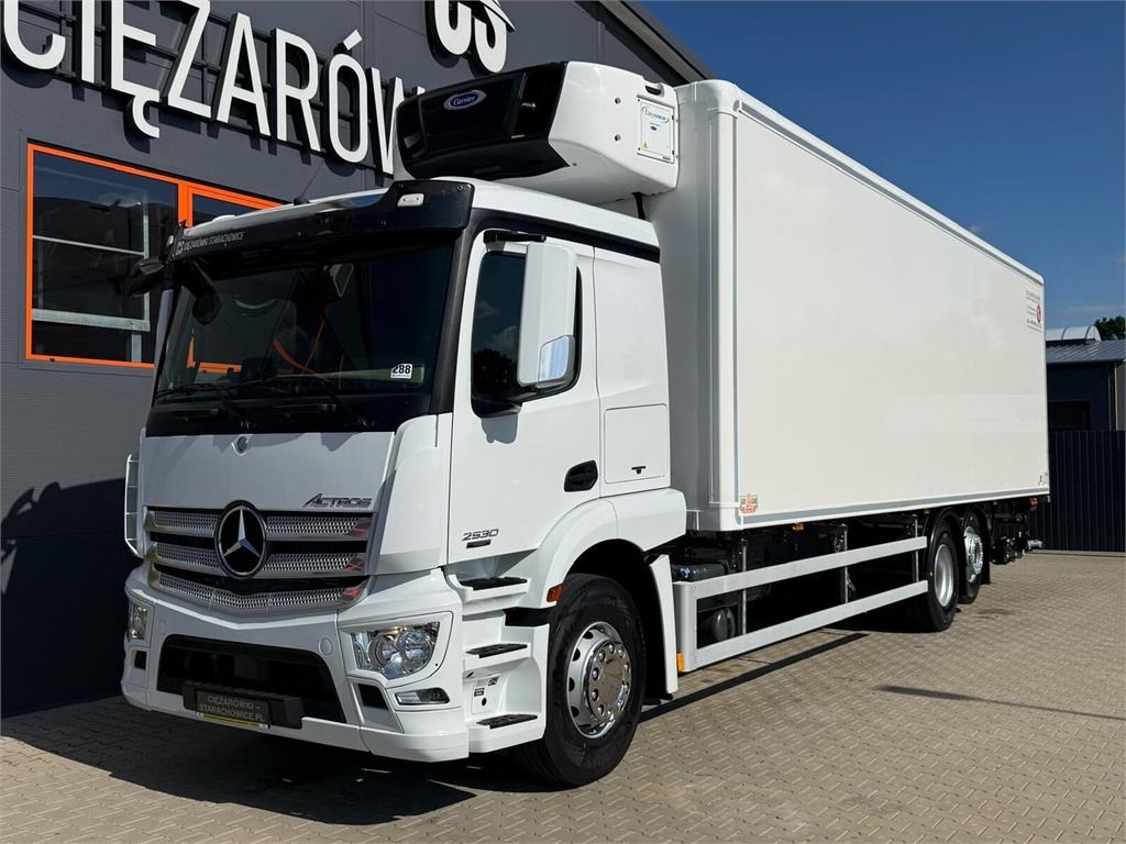 Mercedes-Benz Actros 2530