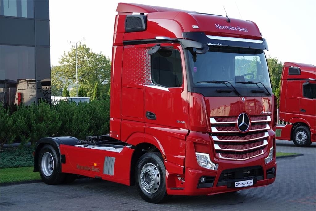 Mercedes-Benz ACTROS 1845 / MP5 / BIG SPACE / OPONY 100 % / PO K
