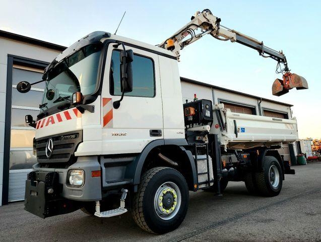 Camion benne Mercedes-Benz Actros 1832 4x4 Atlas 92.2 Kran Funk 120tkm — occasion