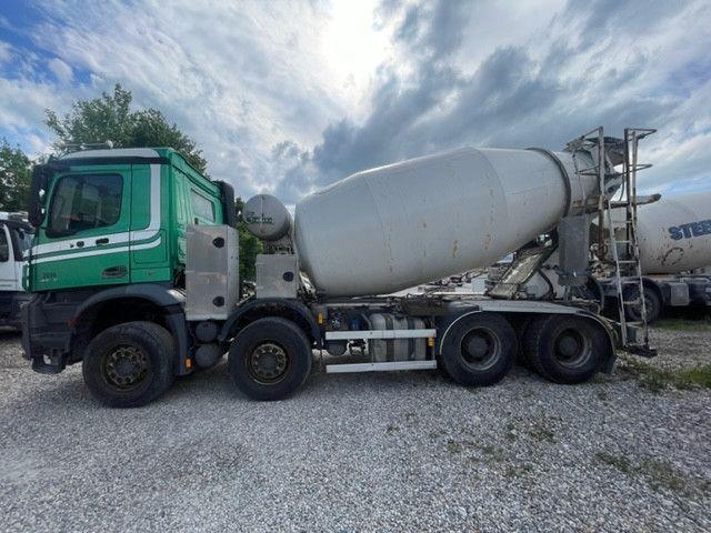 Mercedes-Benz Arocs 3246