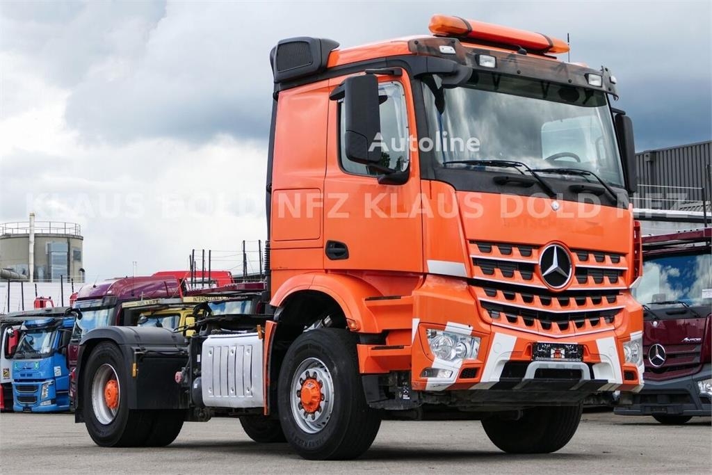Mercedes-Benz Arocs 1848 Tractor Unit / Tipping Hydraulics / 4x4