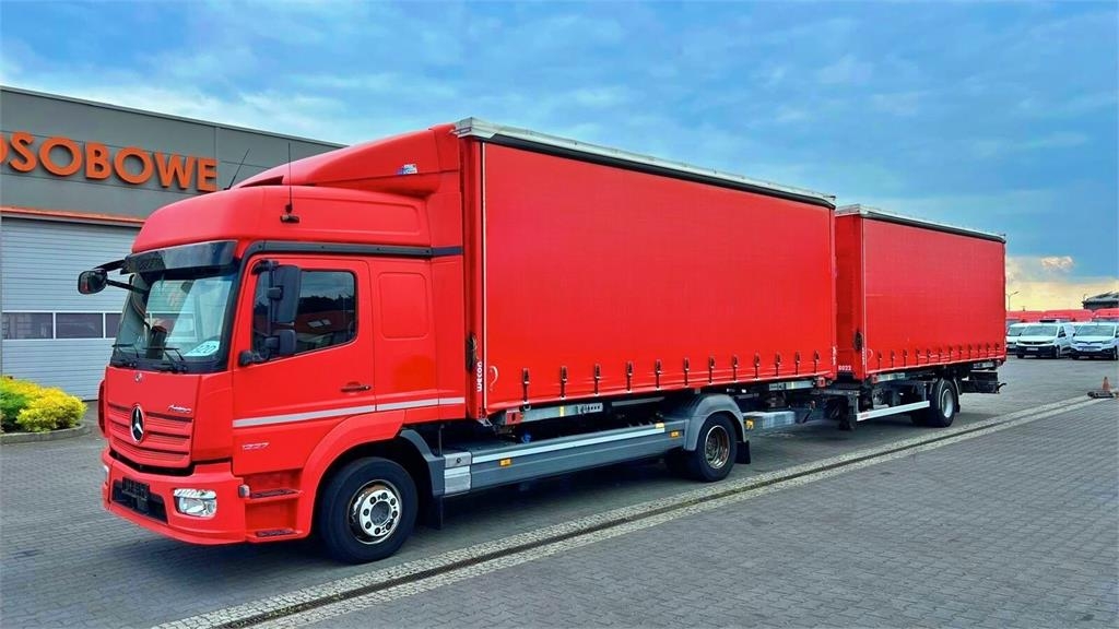 Mercedes-Benz ATEGO 1227 BDF WECHSELFAHRGESTELL CURTAIN PLANE TR