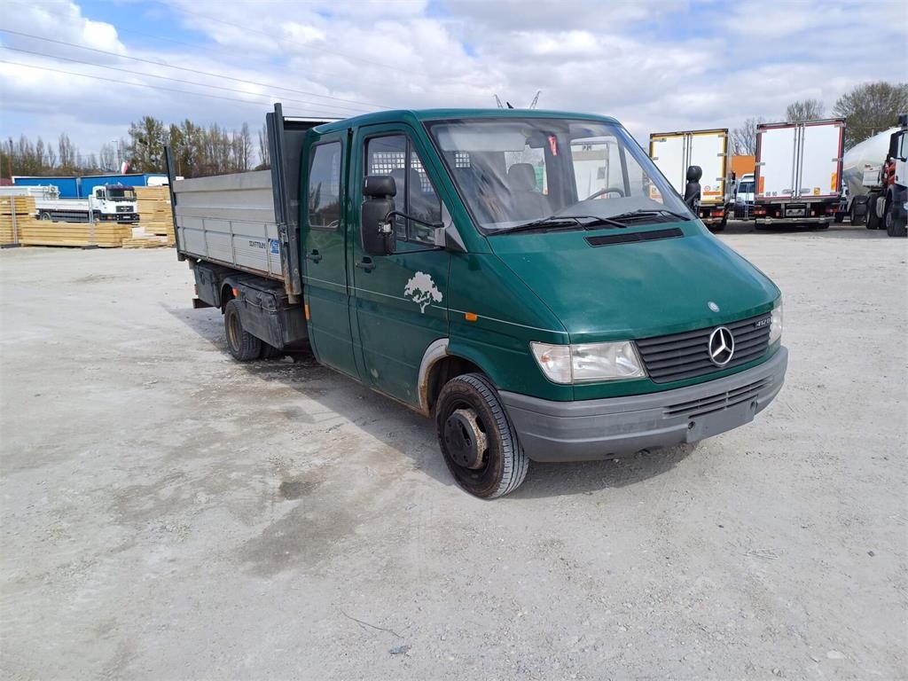 Mercedes-Benz Sprinter 412d Tipper