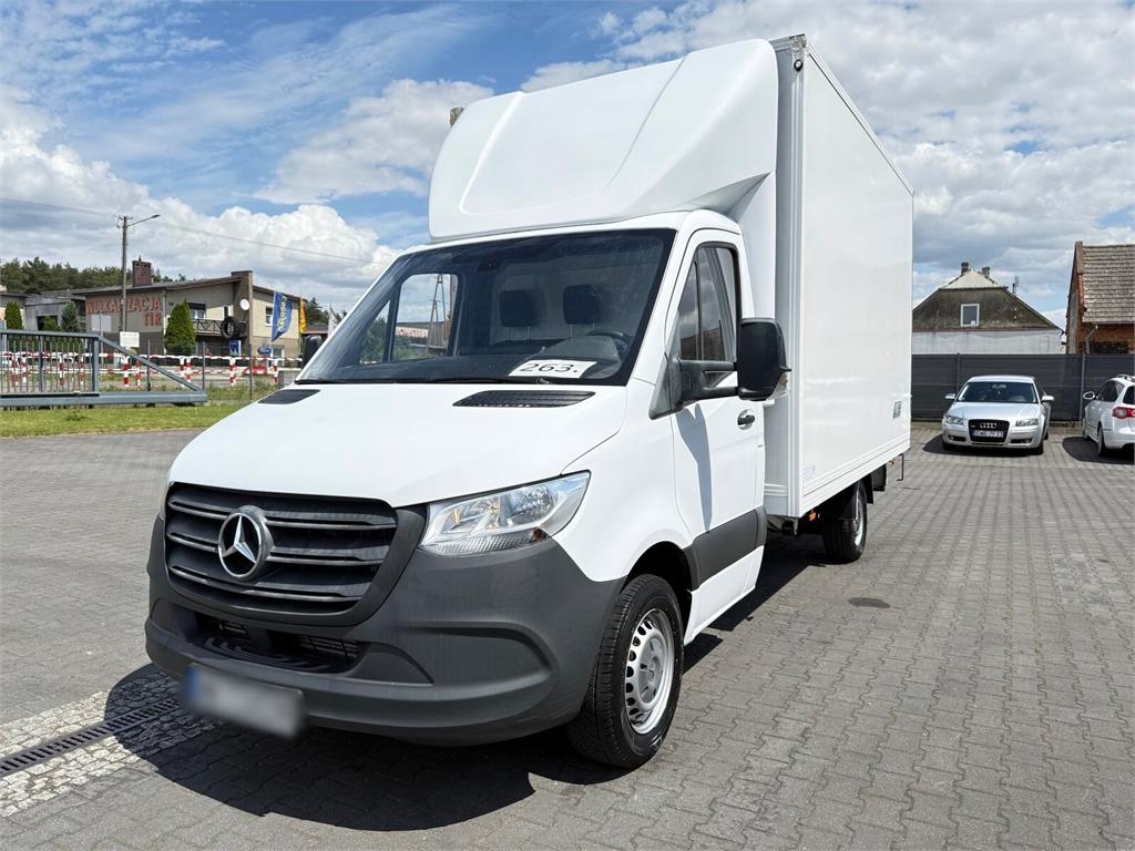 Mercedes-Benz Sprinter 314 CDI Kontener 8 palet Salon PL, Jeden