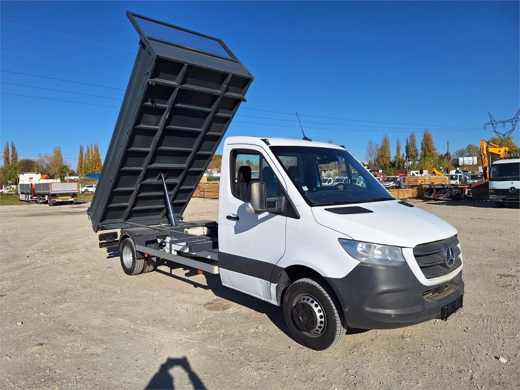 Mercedes-Benz Sprinter 514 CDI - Three Sided Tipper