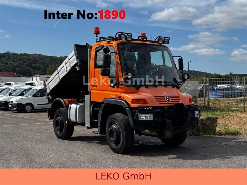 Mercedes-Benz UNIMOG U400