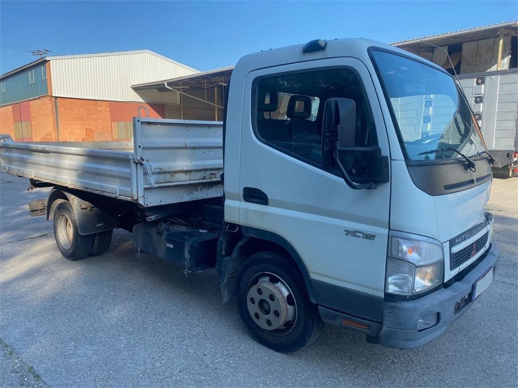 Mitsubishi Fuso FE85 3 way Meiller tipper