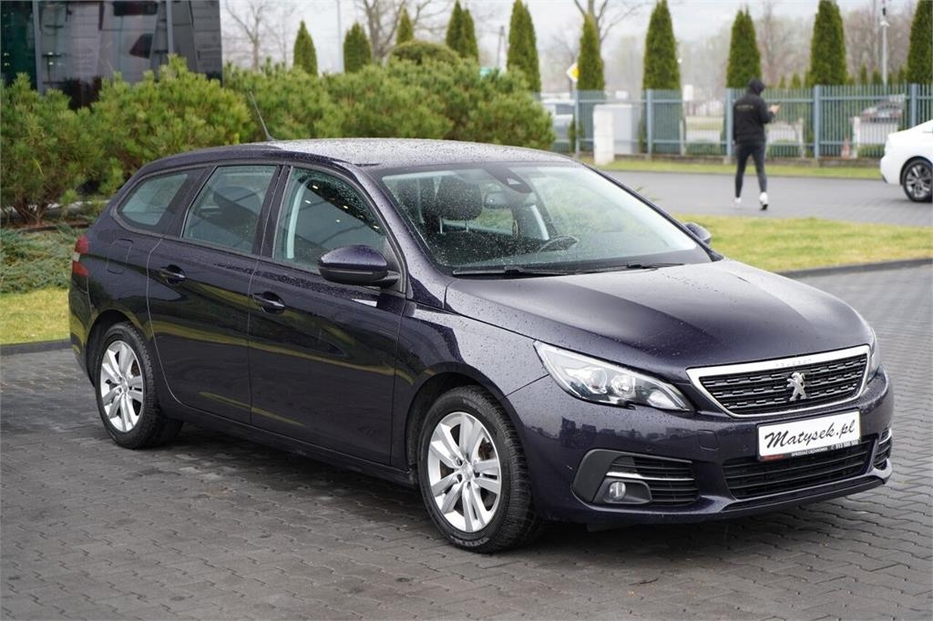 Peugeot 308 1.5 BlueHDi ACTIVE S&S EAT6 / 2019 ROK / AUTOM
