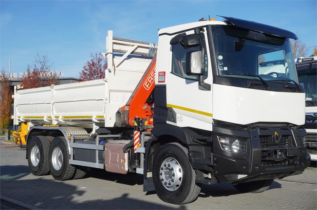 Renault C380 E6 6×4 / HDS Fassi F135 2700 MTH / Range 8 m