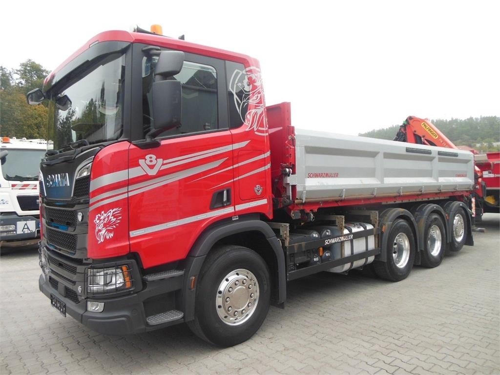 Scania R 580 8X4 + PALFINGER PK 19.001 crane