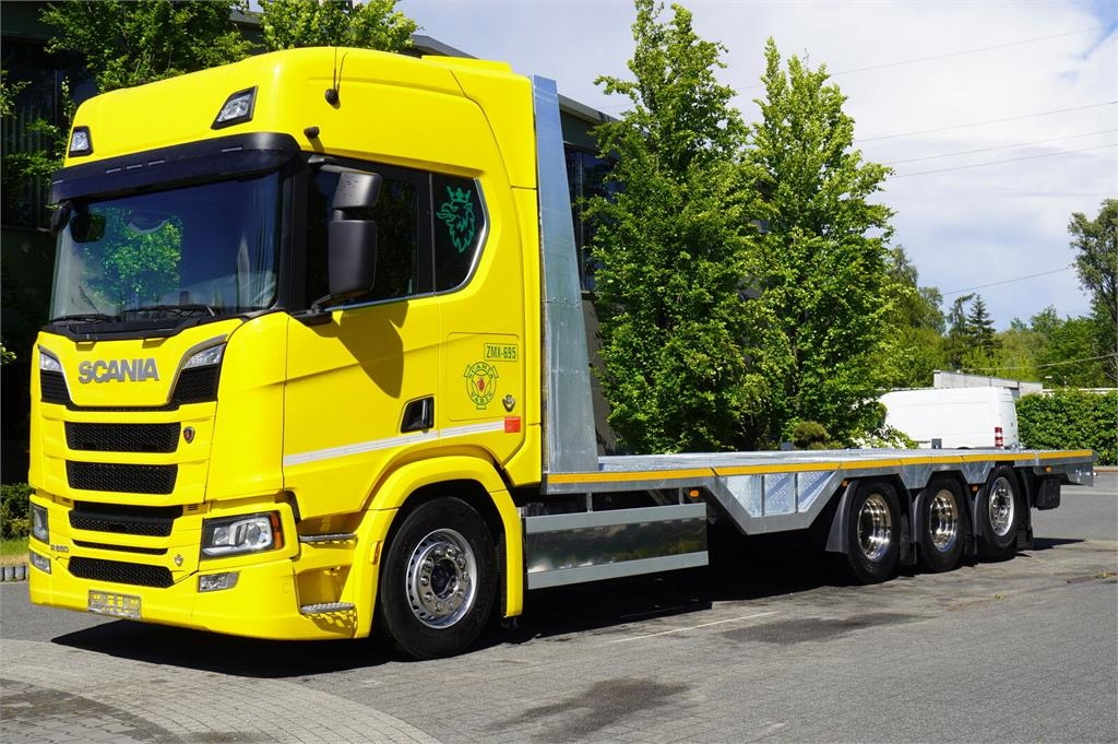 Scania R650 V8 8×4/4 / NEW galvanized Tow truck 955 cm /