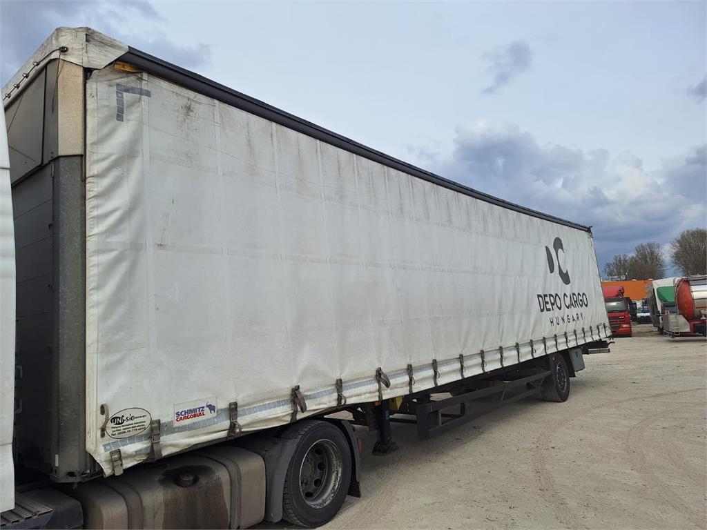 Schmitz Cargobull Varios Pritsche + Plane