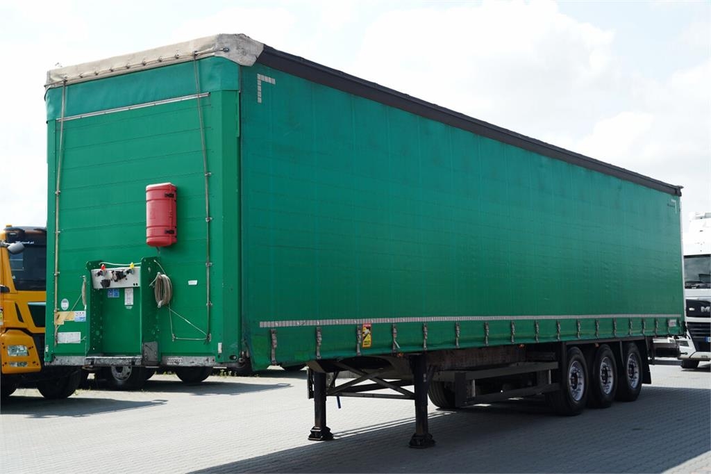 Schmitz Cargobull / FIRANKA / STANDARD / 2x OŚ PODNOSZONA / SAF / PL