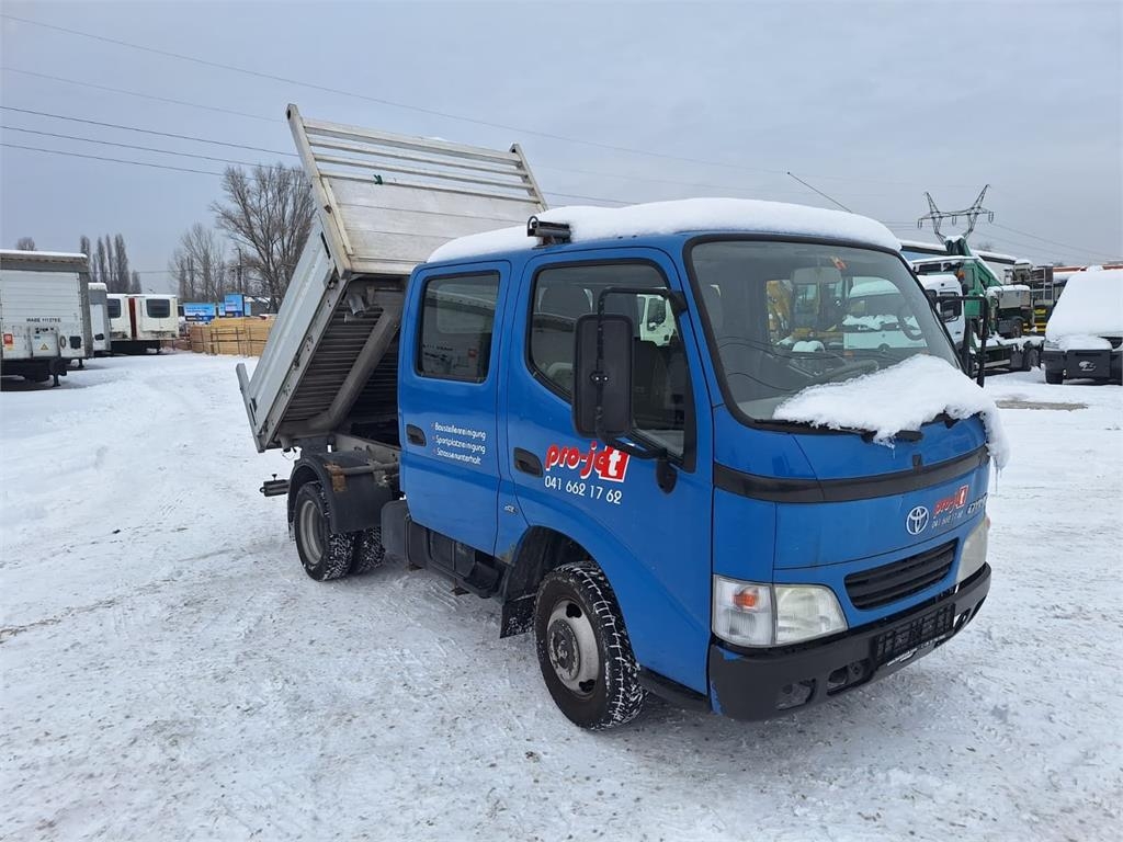 Toyota Dyna 150 3,0 D - Doka 3 sided Tipper