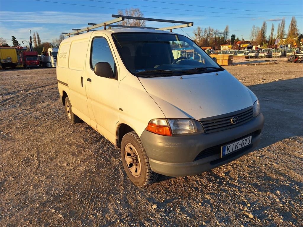 Toyota Hiace 150 2,5 D 4x4 - VAN