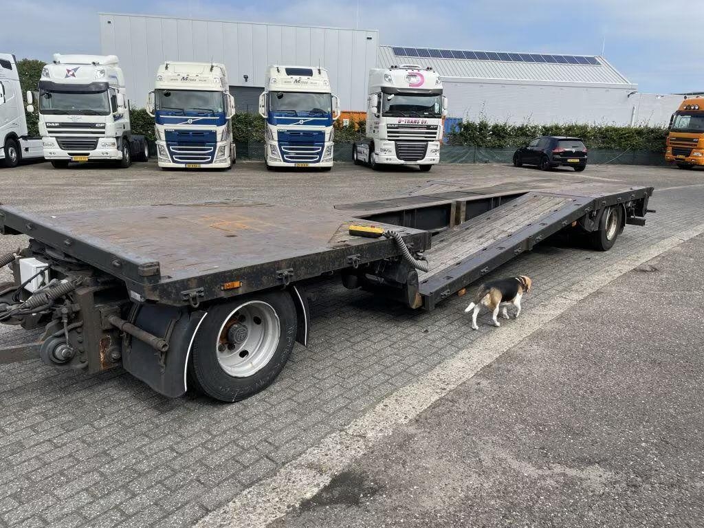 Vogelzang machinery transporter