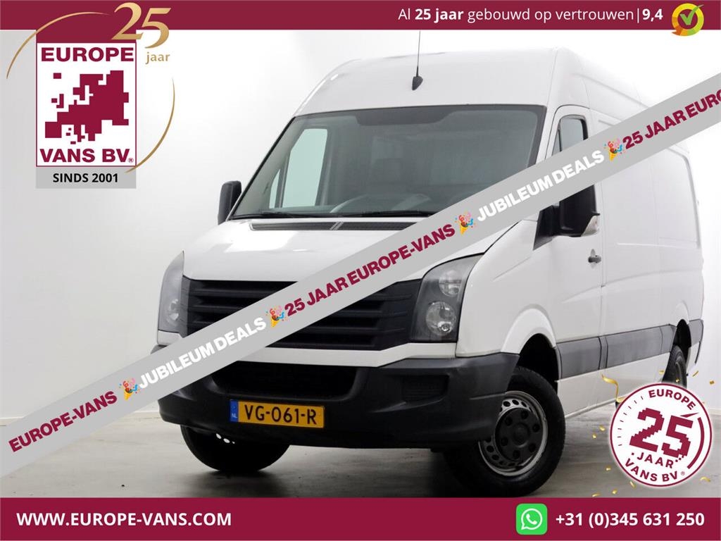 Volkswagen Crafter 50 2.0 TDI 163pk L2H2 Airco/Trekhaak 3500k — occasion 2014