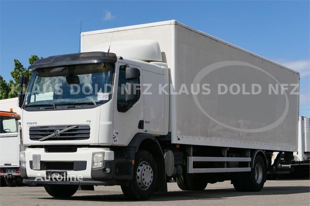 Volvo FE 300 Box Truck / XL Fuel Tank / Tail Lift / Euro