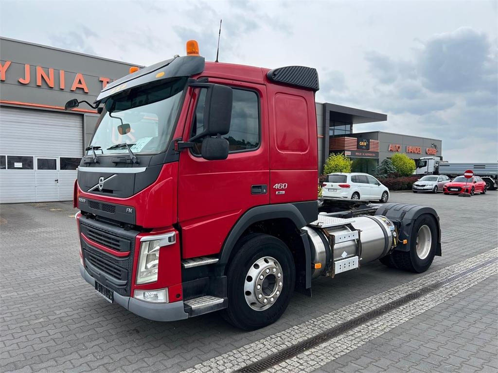 Volvo FM 13 460 LNG EURO 6 SEMI TRUCK SZM HYDRAULIK TRUC