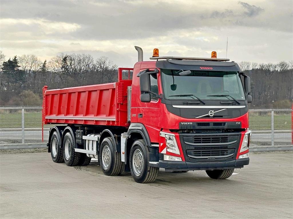 Volvo FM 370 Kipper 6,20 m + BORDMATIC / 8x4