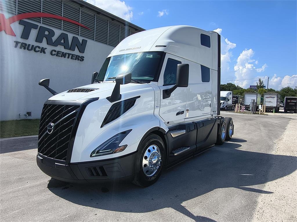 Volvo VNL64T860