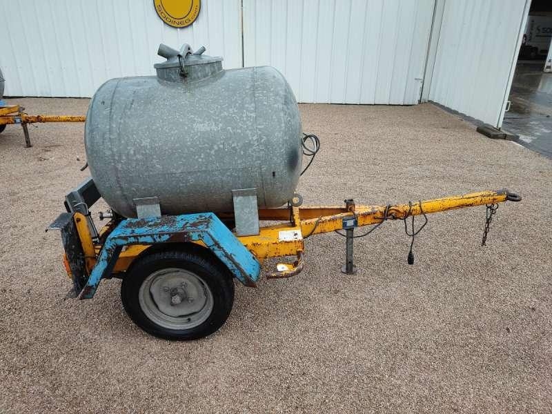 Courant 500 LITRES A EAU