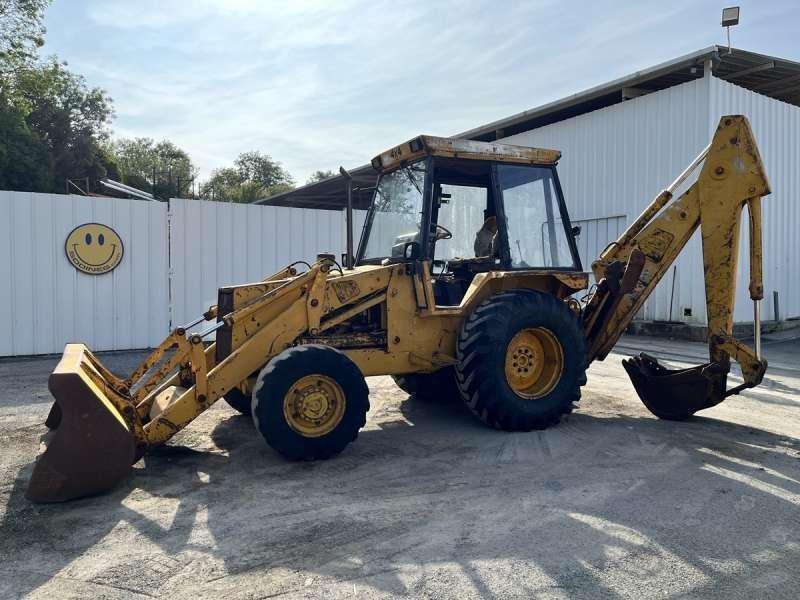 JCB 3CX - 4X4