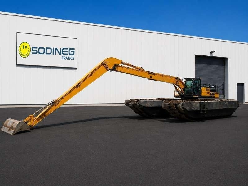 JCB JS220LC
