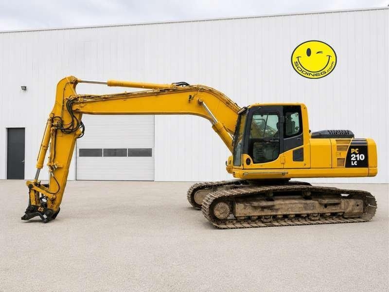 Komatsu PC210LC