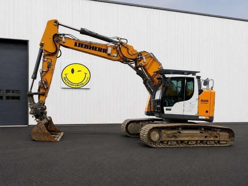 Liebherr R926 COMPACT LC