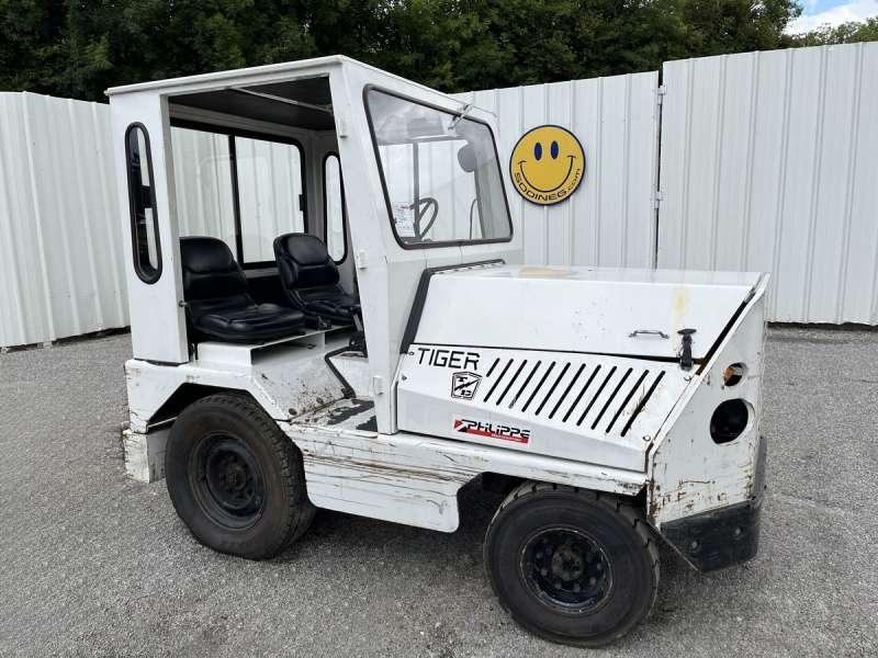 Taylor-Dunn TC-40