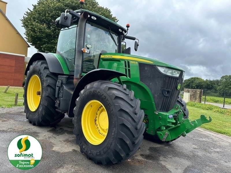 John Deere 7270R