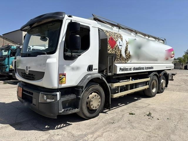 Renault PREMIUM