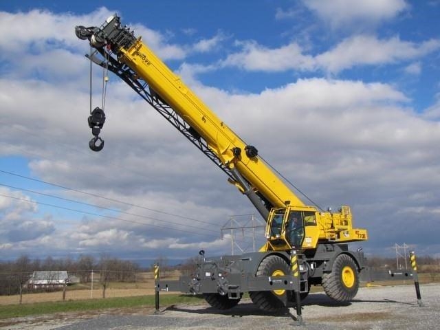 Grove RT770E