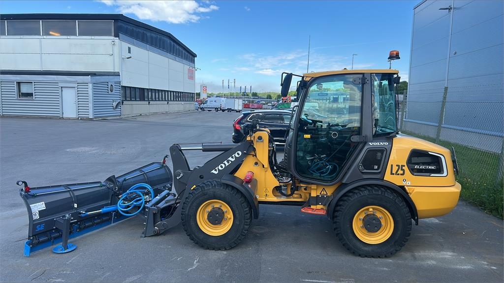 Volvo JL25H