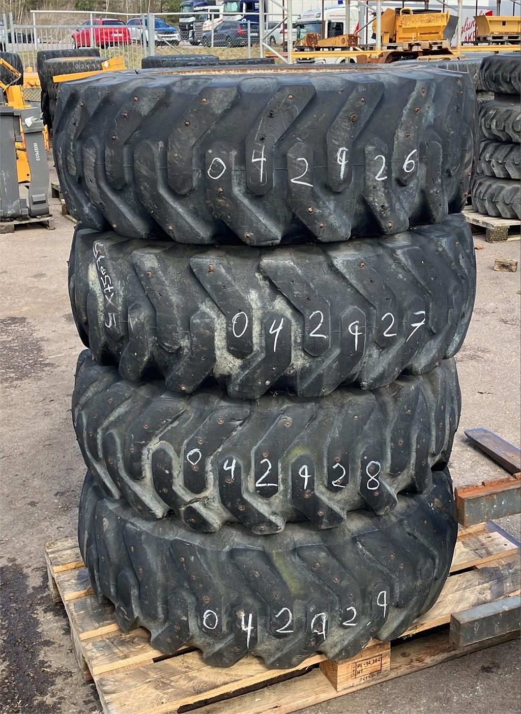 Volvo HJUL 340/80R20 (L30/35B, L50F Fälg)
