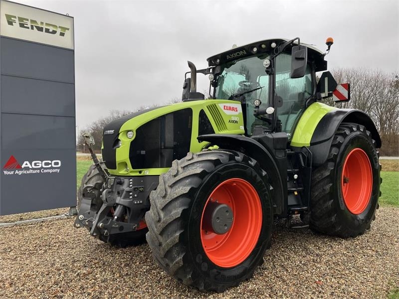 AXION 930