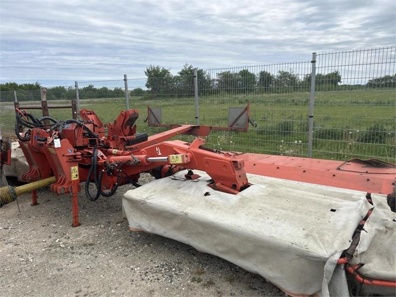Kuhn FC 813