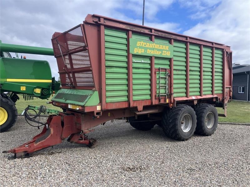 Strautmann GIGA TRAILER 2246