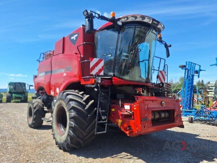 Case IH Axial-Flow 7140
