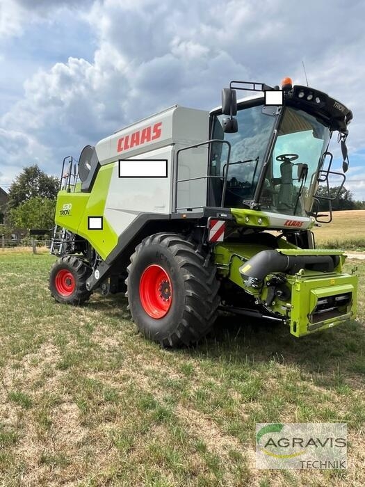 CLAAS TRION 530